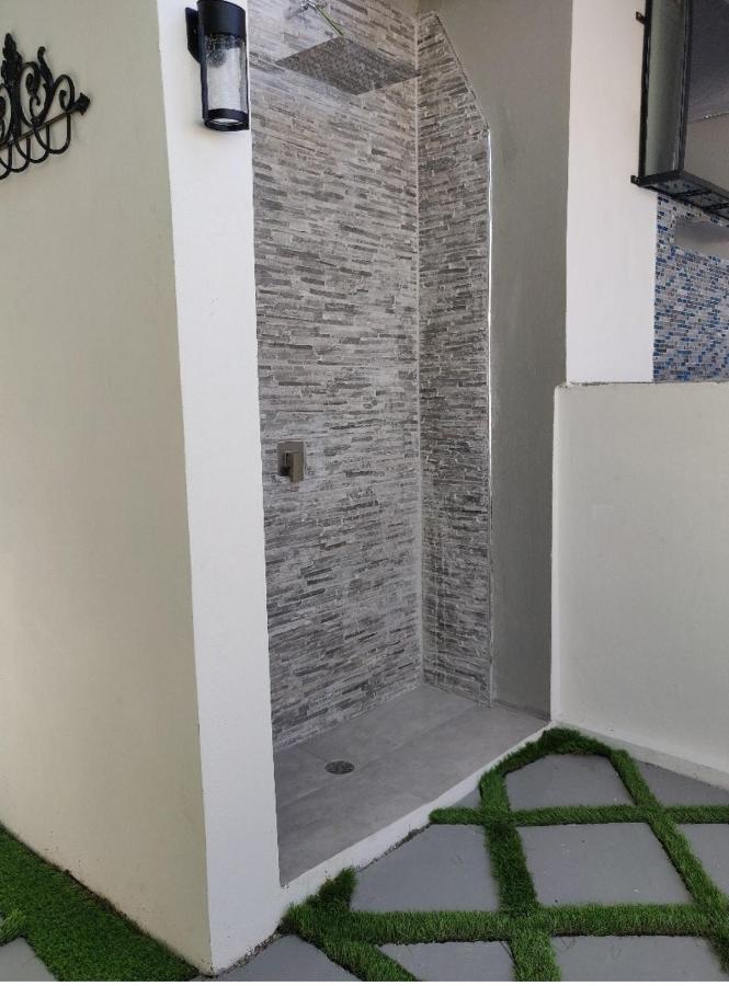 Blue Royalty Portmore Exterior foto